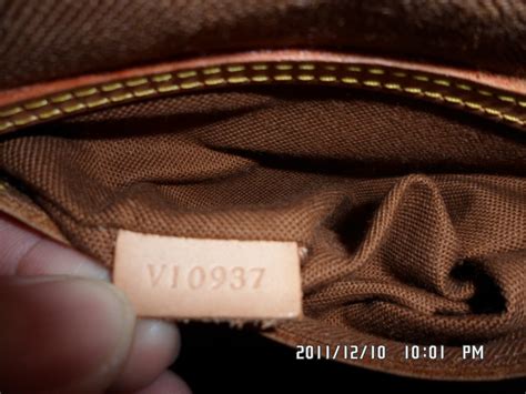 checking louis vuitton serial number|Louis Vuitton serial number location.